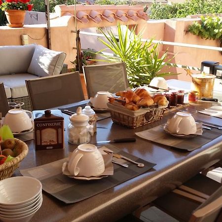 Les Portes Du Soleil Bed & Breakfast Capestang Ngoại thất bức ảnh